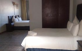 Tassili Lodge